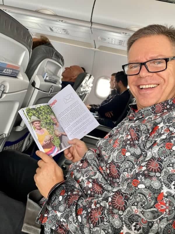 Roman Hassmann reading my book